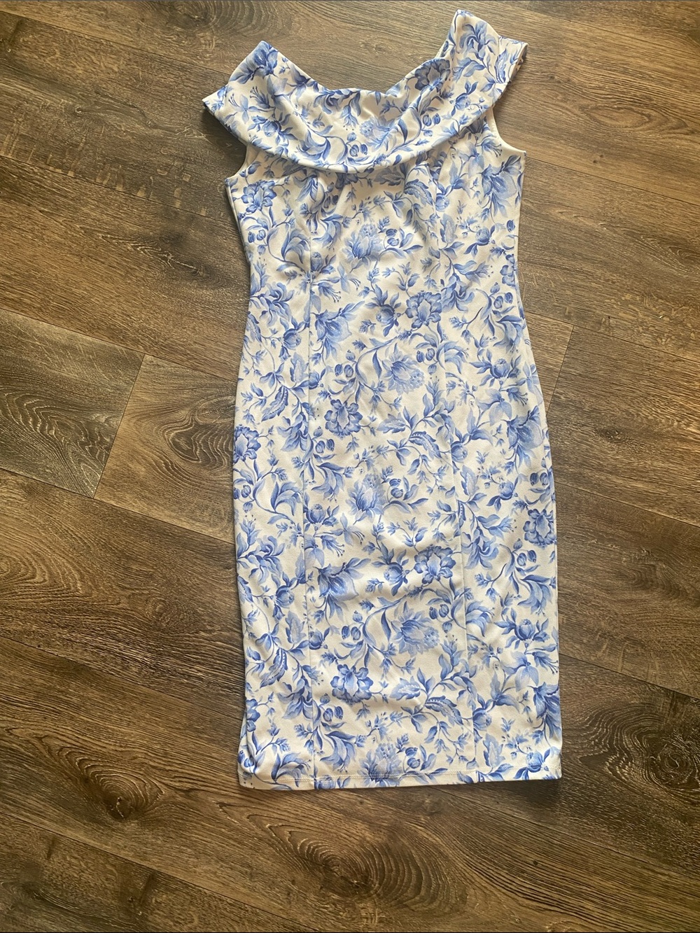 One-Shoulder Blue Floral Sheath Dress